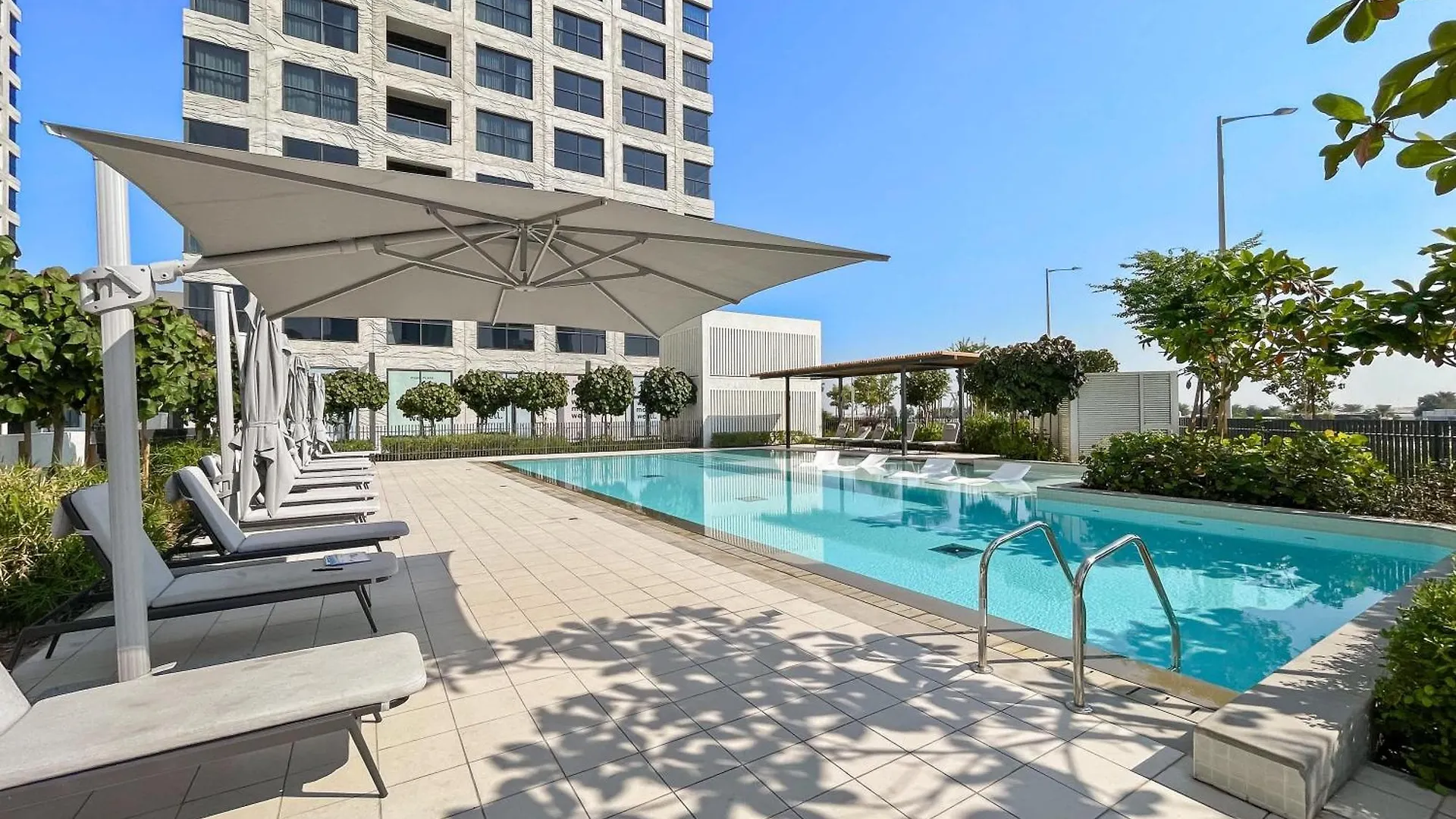Silkhaus Chic Studio With Private Beach In Pixel Tower Abu Dabi 0*,  Emiratos Árabes Unidos